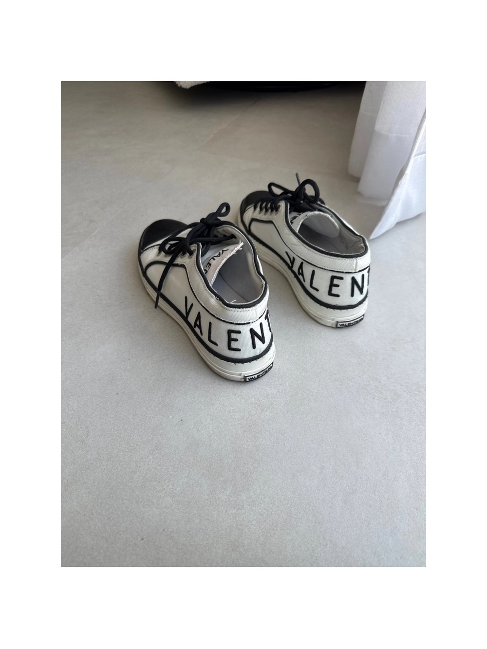 Mario Valentino White and Black Low-Top Sneakers with Logo